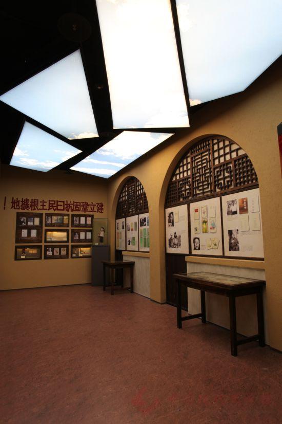 中国现代文学馆 二期“中国现代文学展”展厅3.jpg